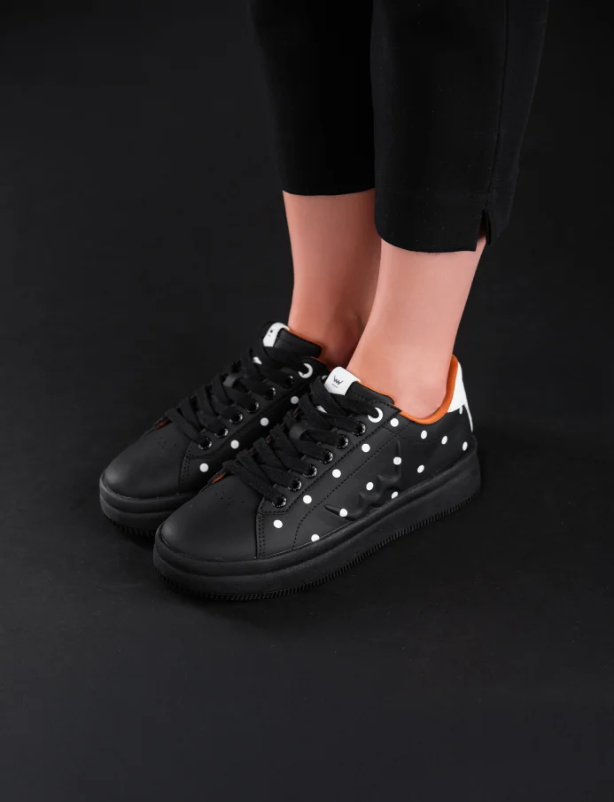 Lucky Dots Black