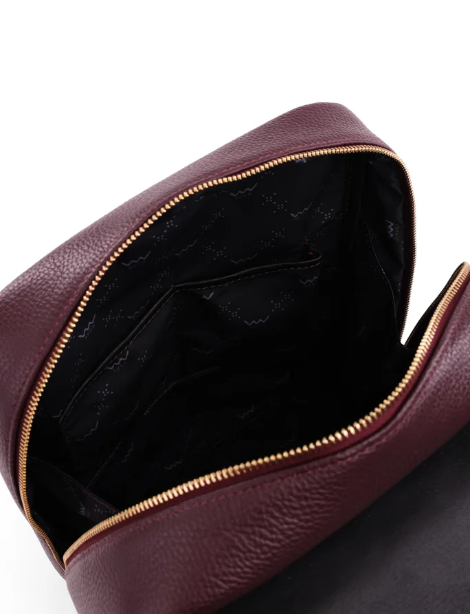 Evasion Grace Wine Red