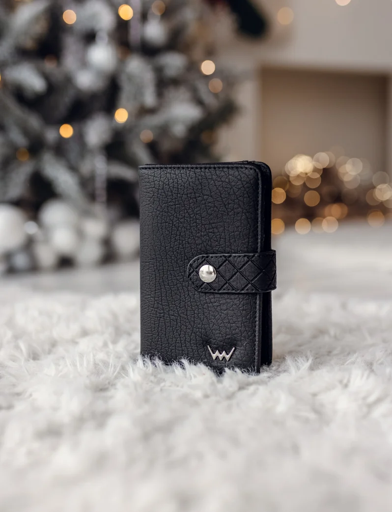 Maeva Diamond Black
