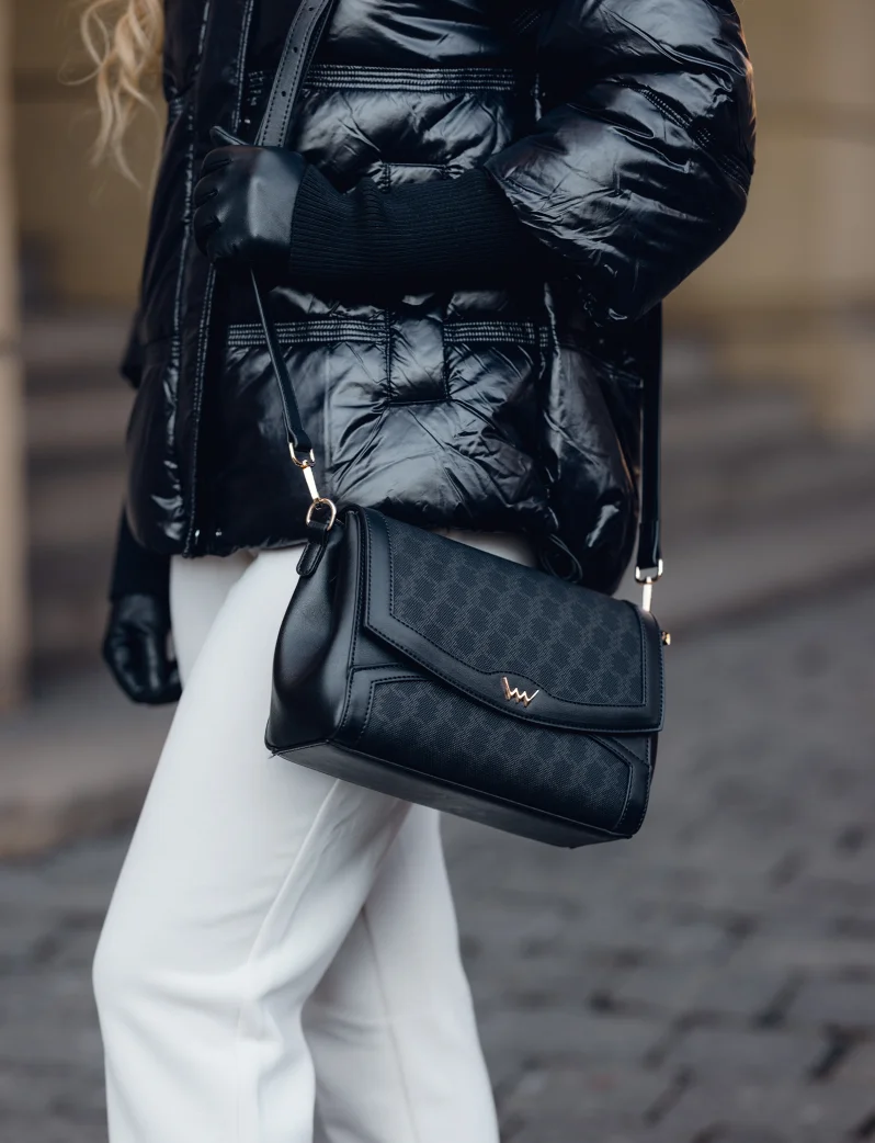 Danita MN Black