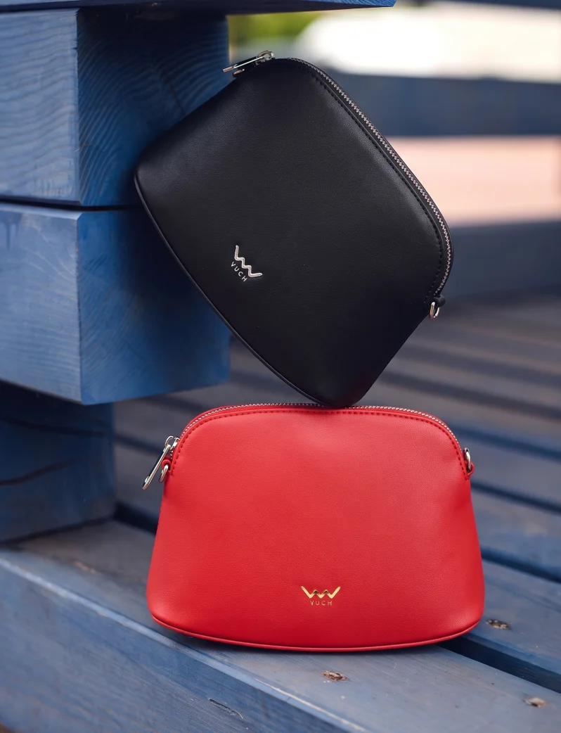 Cara Arco Red